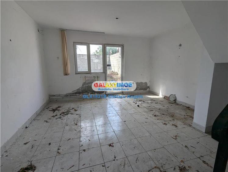 1 Decembrie,vila 5 cam ,P+1+pod, teren 1000 mp,an 2005 - 9