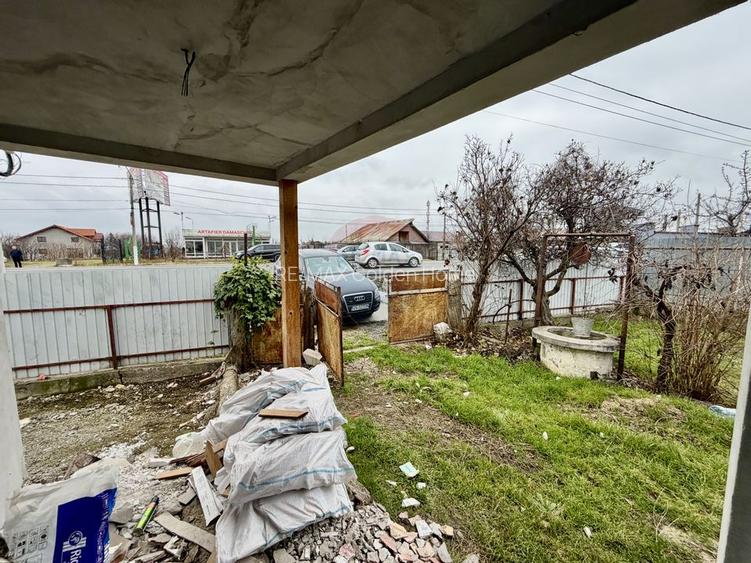 Casă cu 4 camere de vânzare - 22