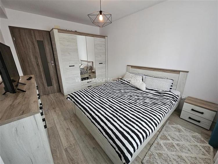 Apartament 2 camere in Urban Residence Tractorul - 21