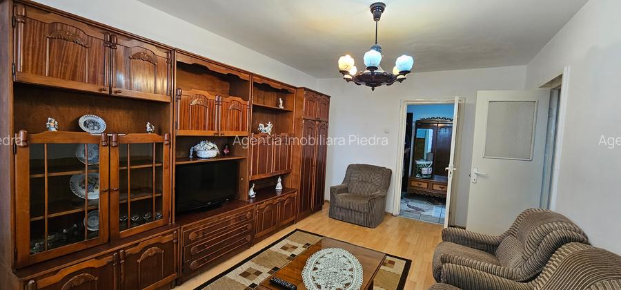 Vand apartament de 2 camere, circular(decomandat)cf 1,situat pe str.Rahovei - 9