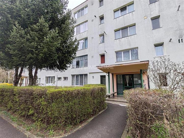 Apartament 2 camere, zona Astra - 7