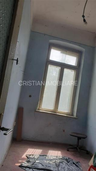 Casa P+1, teren 200 mp, cu spatiu comercial la parter - Republicii - 7