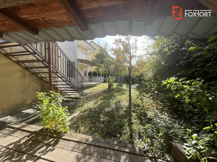 Casa individuala cu 7 camere si teren de 358 mp de vanzare, zona Girocului - 25