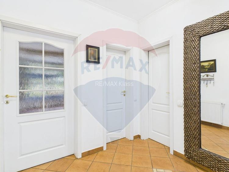 De vanzare | Vila in Paradisul Verde cu gradina si padure proprie | - 5
