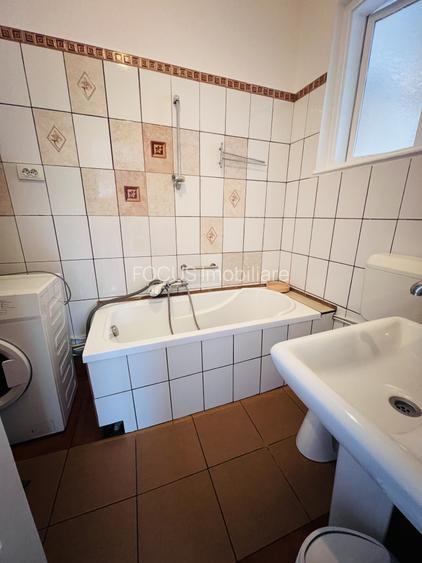 Apartament la casa cu curte proprie, parcare, Parcul Circului - 9
