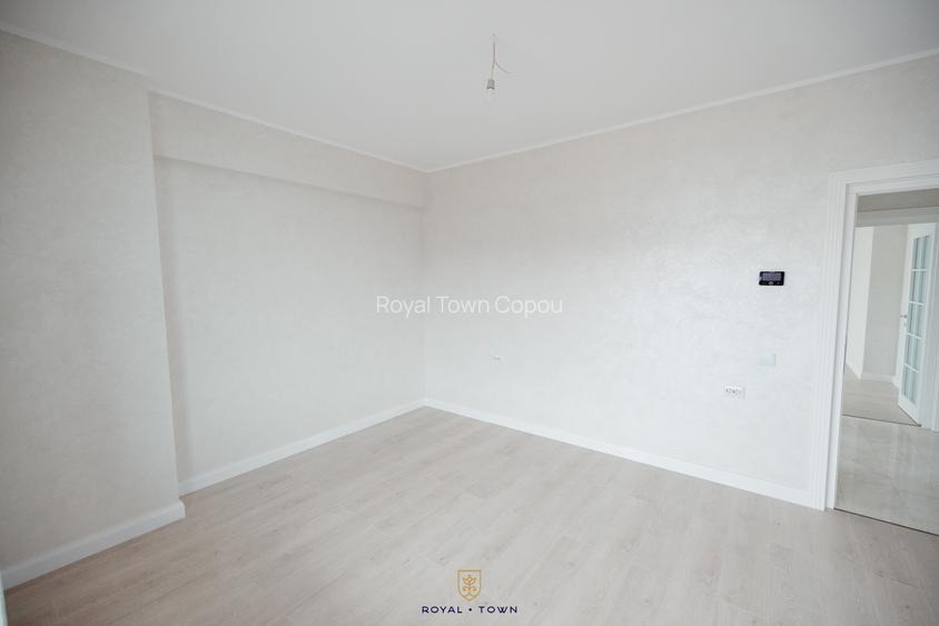 Finalizat! Apartament de vânzare, 2 camere, decomandat - Copou - 11