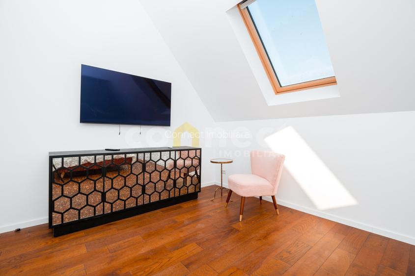 Vila / Casa de vanzare in Andrei Muresanu 2 unitati locative - 16