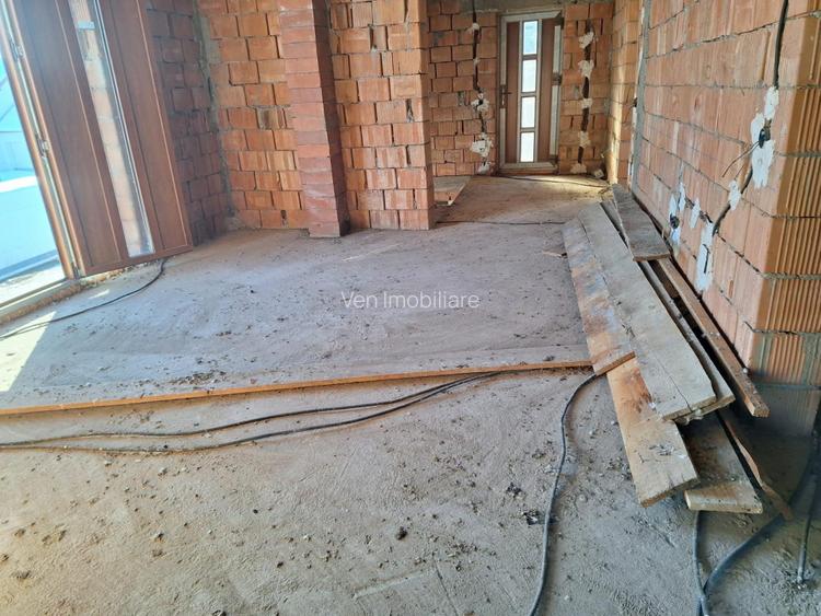 Casa la rosu ,zona rezidentiala Beclean - 9