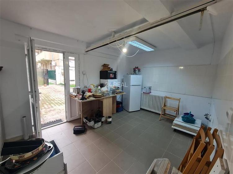 Vila de inchiriat - metrou Aurel Vlaicu - pentru birouri - 20