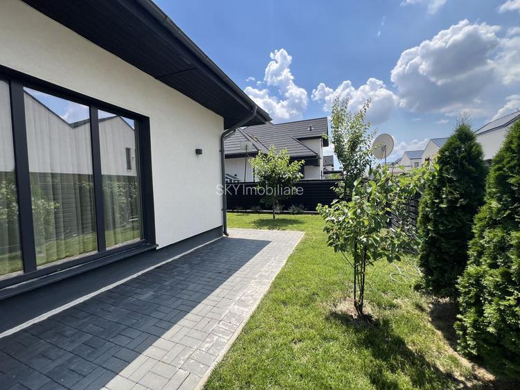 Casă individuala 4 Camere, 4 băi - 2