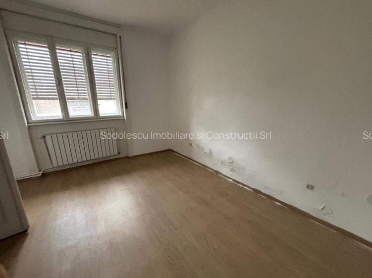 Casa pe parter cu acces auto - 11