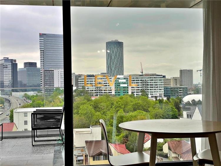 [VIDEO] Best View of ONE Plaza | 1 Bedroom Apartment for Rent - 17