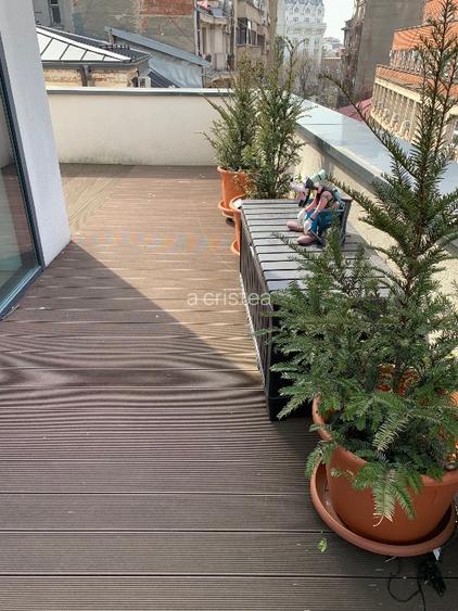 EXCEPTIONAL DUPLEX 174 SQM + 70 SQM TERRACE – ROSETTI/UNIVERSITY SQUARE - 12