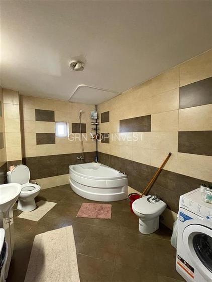 Apartament spatios cu 3 camere 2 balcoane si parcare Calea Turnisorului - 7