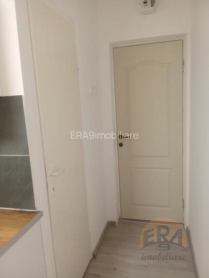 Garsoniera 1 camera, Rogerius, Str. Aluminei - 4