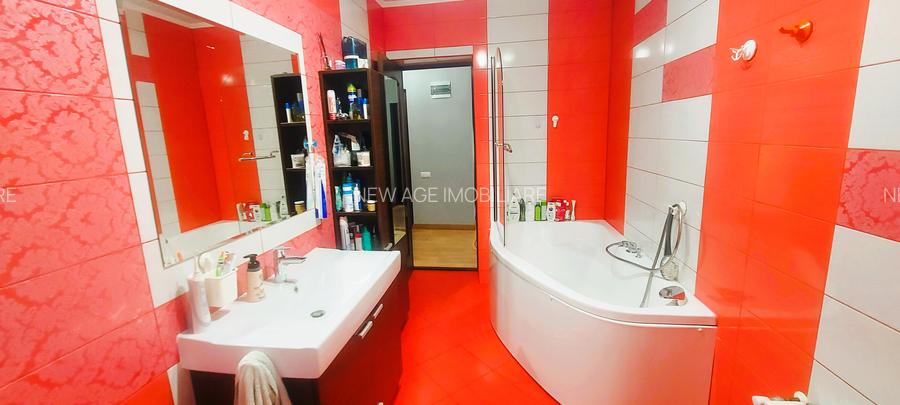 Industriilor-cartier 23 August, P+1, garaj si anexe,teren 389m.p, comision 0%. - 23