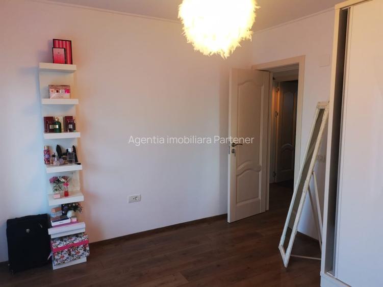 Vanzare/inchiriere duplex Trivale, mobilat, teren 300mp - 14