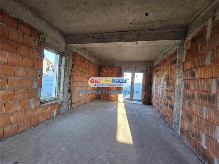 Vanzare vile Individuale de tip Duplex situate aproape de Str Dantelei - 38