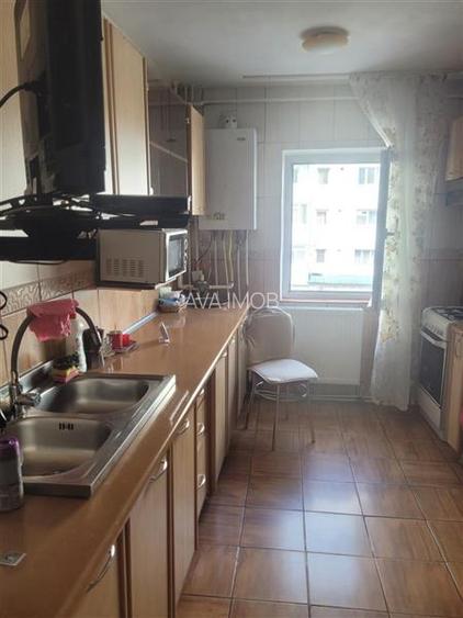 Apartament 3 semidecomandat, zona Orizont - 4