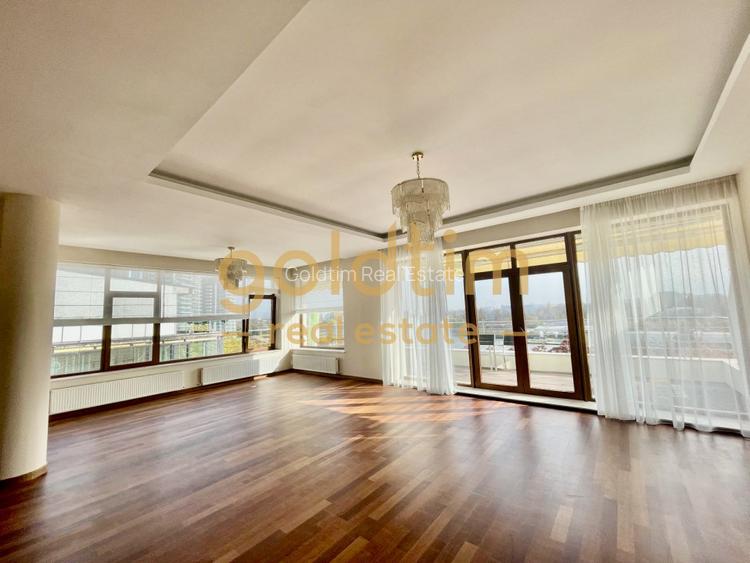 VIEW SUPERB CATRE LAC/2 locuri DE PARCARE/BOXA/LUMINOS SI INTIM - 4