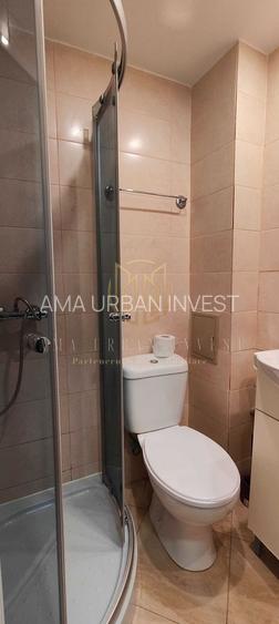 Titan 1 Decembrie 1918 , metrou 1 minut bloc stradal vedere spate - 4