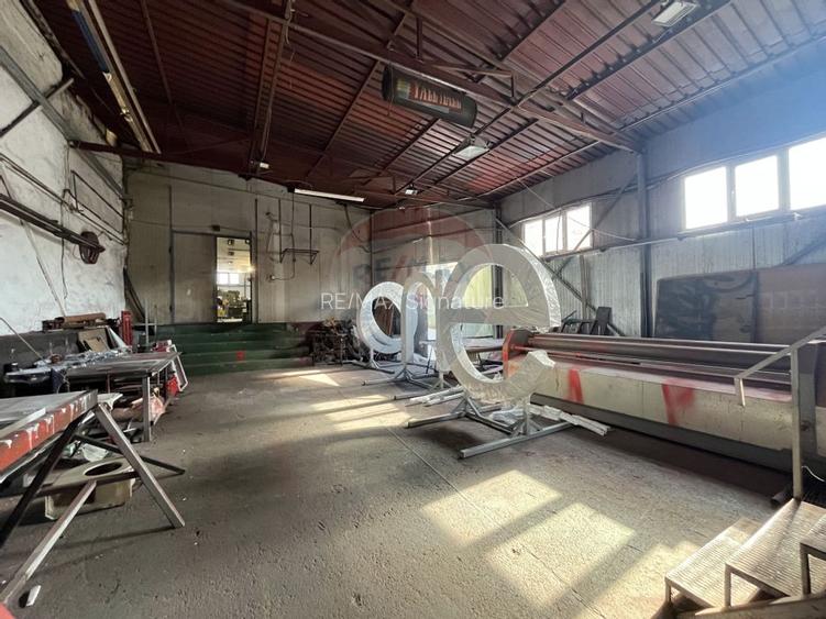 De vanzare Hală producție 1.100 mp + birouri 356 mp + teren 1.200 mp - 3