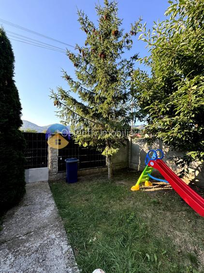 Casa sat Vadurele , comuna Alexandru cel Bun - 7