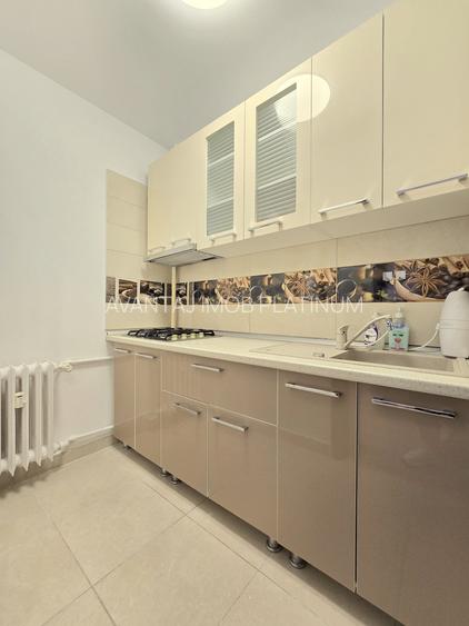 Favorit - Drumul Taberei 34, metrou Tudor Vladimirescu - 13