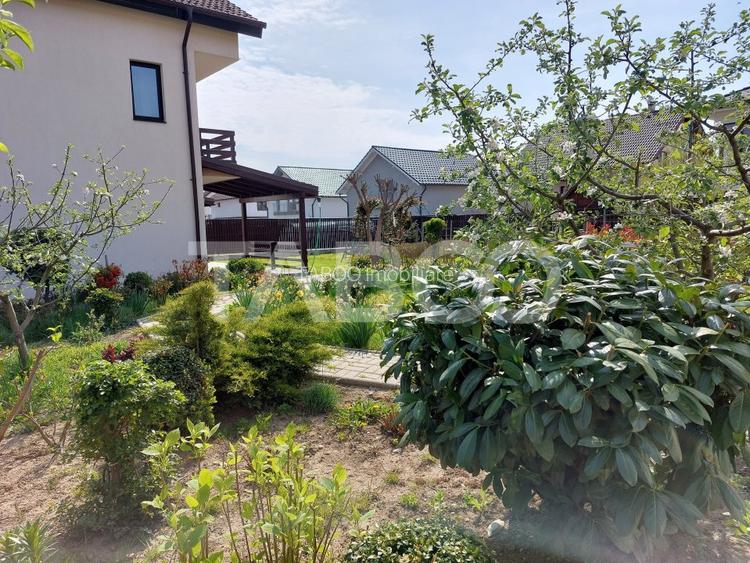 Casa de inchiriat cu 5 camere si 780 mp gradina langa padure in Sibiu - 38
