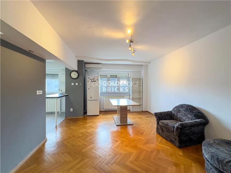 Aviatiei | Promenada | Parc Herastrau | Metrou - 10