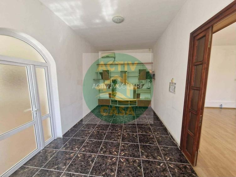 Spatiu comercial/casa de inchiriat - 6