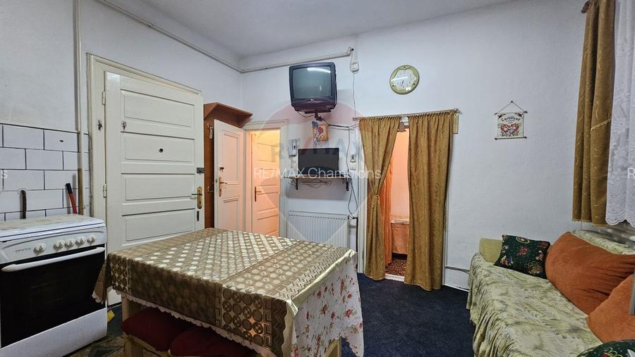 Corp de casă cu potențial | Centrul Istoric | Grădină | Parcare - 9