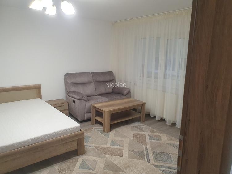 Decebal adiacent - Piata Alba Iulia - 7