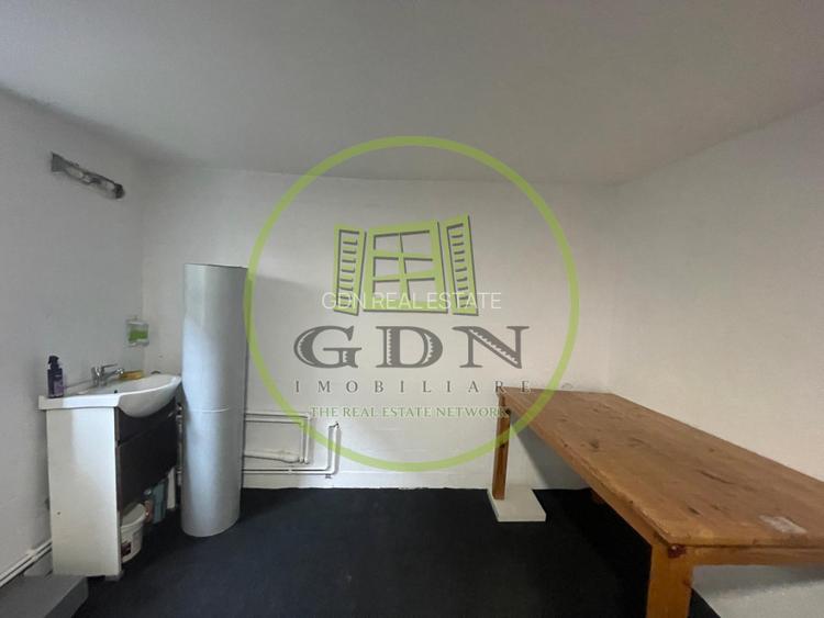 Spatiu comercial 35mp in zona Podisor Craiova - 4