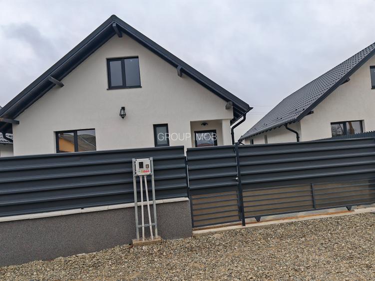 Case Moderne cu Design Elegant, in Lilieci - 41