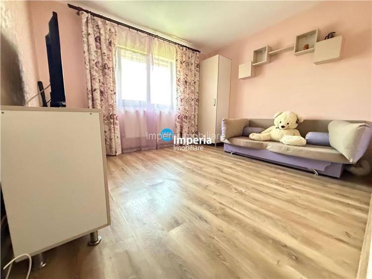 Casa mobilata P, 3 cam, lac Ezareni,  Valea Adanca - 4