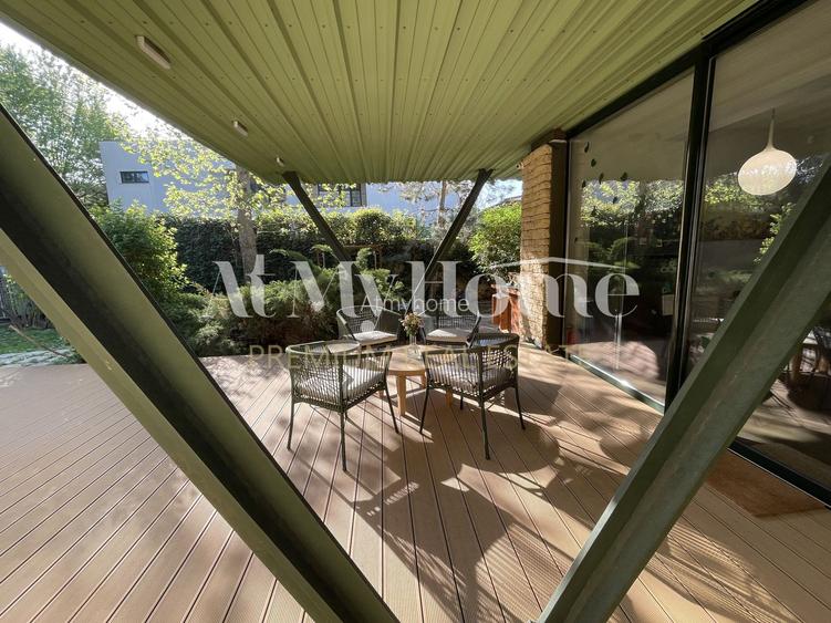 Vila SUPERBA, DESIGN UNIC, Proiect de Arhitectura Premiat, 1800mp teren, Garaj - 9