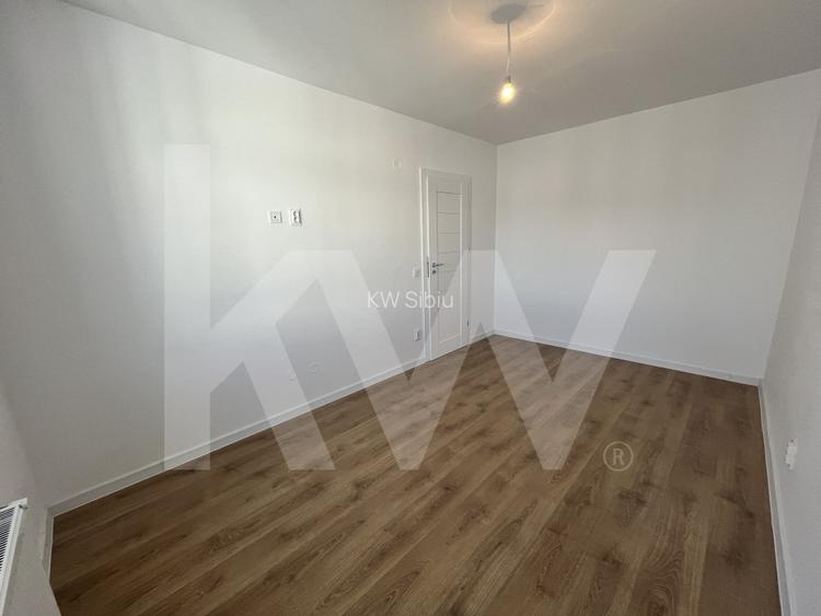 Apartament 2 camere la cheie balcon parcare 48,6mpu Et.3 Doamna Stanca - 5