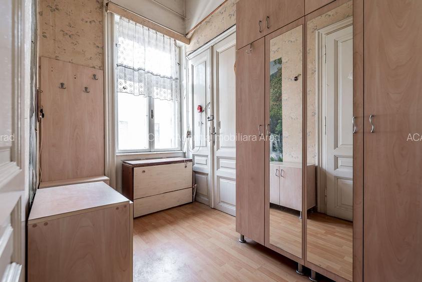 Apartament 98 mp pe bulevardul Decebal, fatada renovata Comision 0 - 5