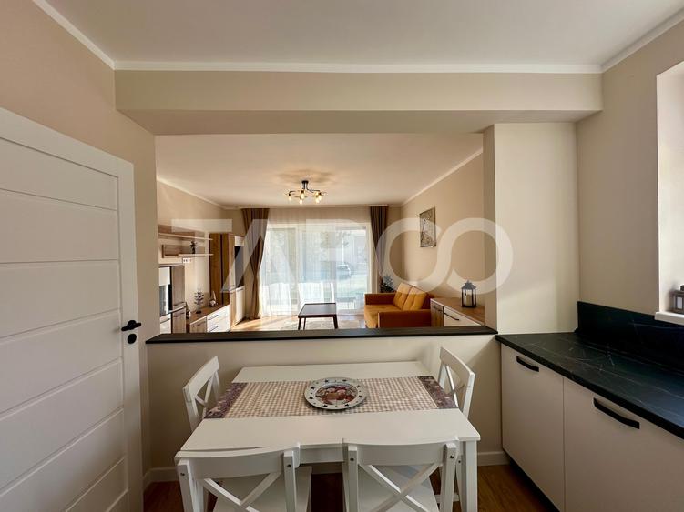 Apartament 2 camere parter 54 mp utili balcon loc de parcare Cristian