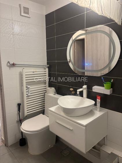 Apartament 3 camere de închiriat Apărătorii Patriei - 10