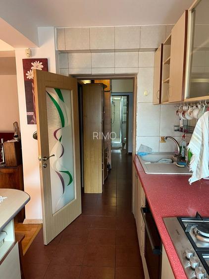 COMISION 0 Apartament Precupetii Vechi /  Calea Mosilor - 9