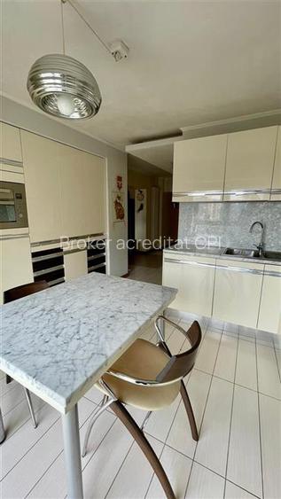 APARTAMENT DE INCHIRIAT | 3 CAMERE | PIAȚA UNIRII - 4