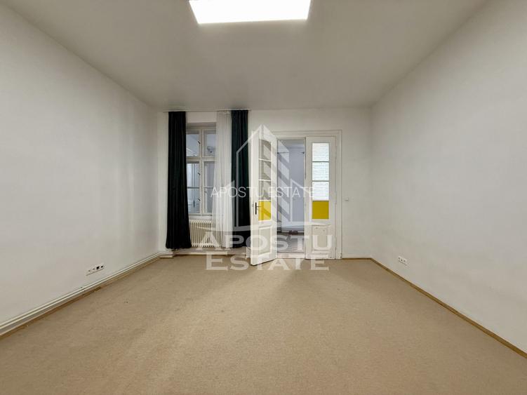 Casa individuala versatila, teren 411mp, zona Lunei - 2