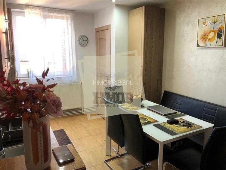 Apartament etajul 1 cu 3 camere 2 bai pe Calea Turnisorului - 9