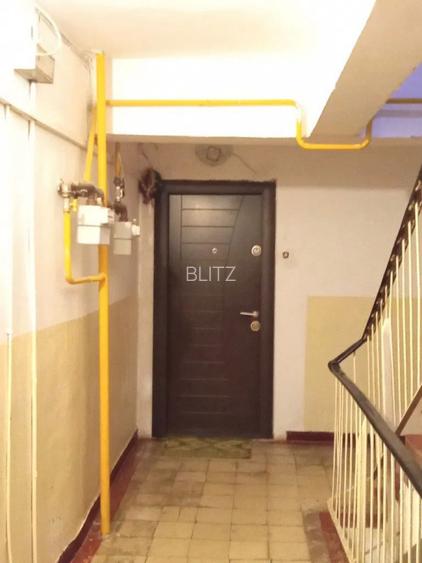 Apartament 3 camere, ultra central, Bals  - 7