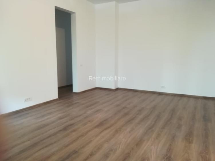 Birou de inchiriat in vila - 3