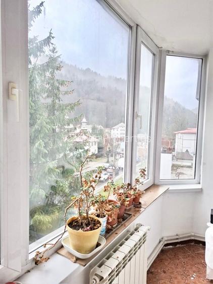 Apartament 3 camere | Statiunea turistica Azuga | - 8