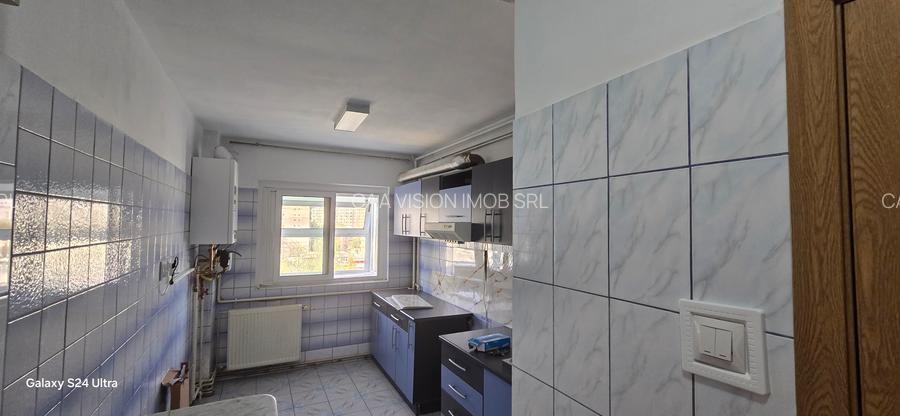 Apartament 3 camere cu centrala proprie - 10