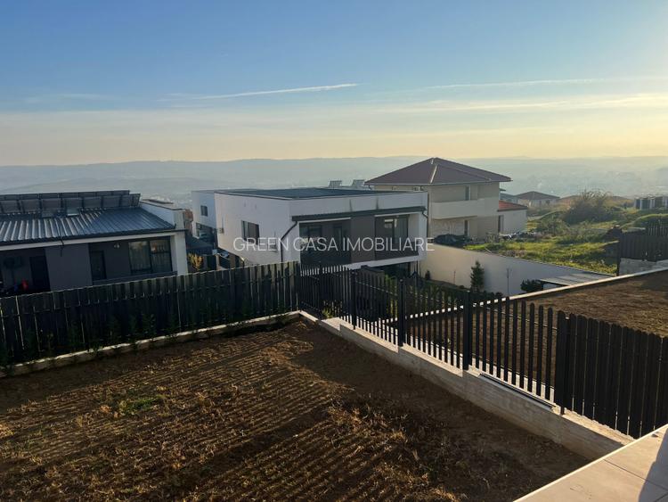 Duplex semifinisat, 160mp cu teren de 200mp, zona Voronet - 7